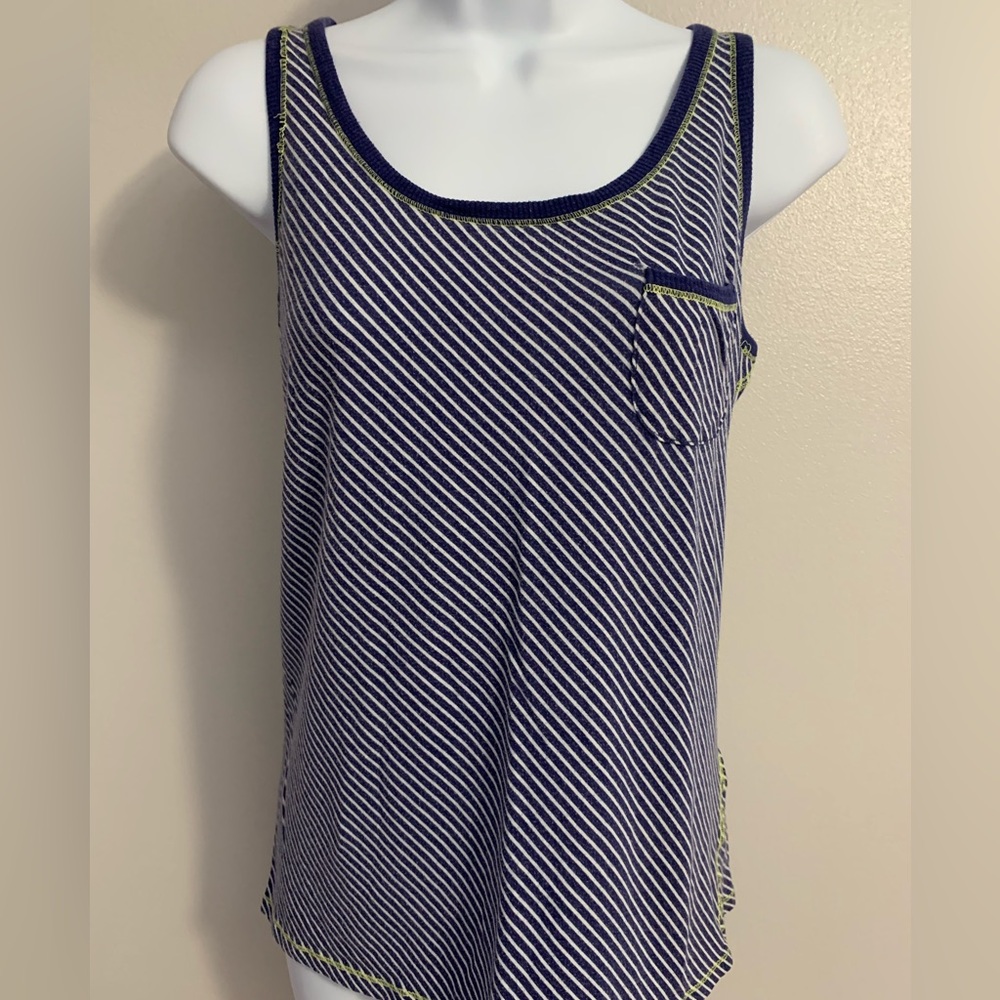 Mae & Jae Blue and White Striped Tank Top with Scoop Neck